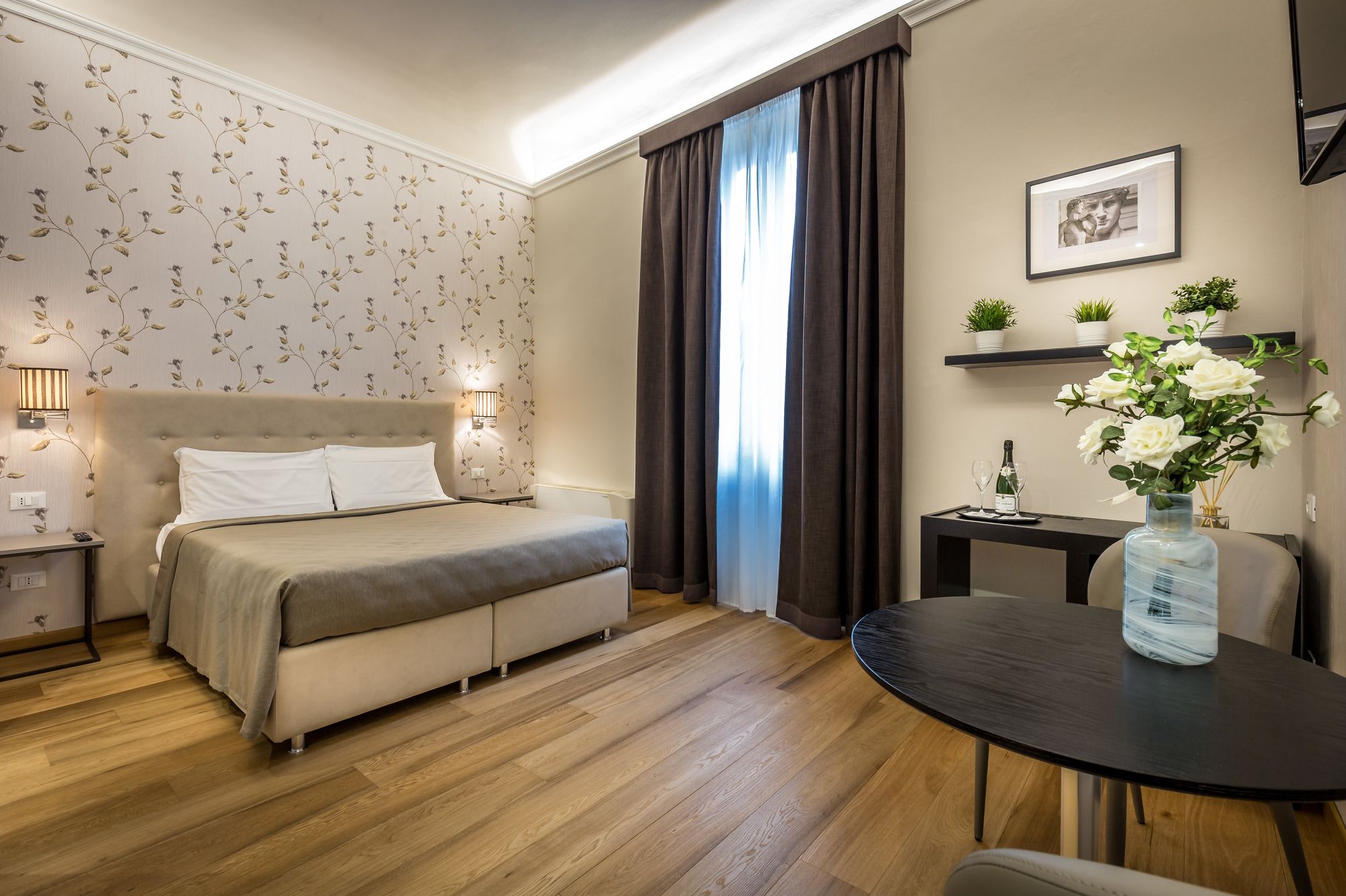 Фото Martelli 6 Suites And Apartments