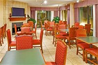 Фото Holiday Inn Express Memphis Medical Center Midtown, an Ihg Hotel