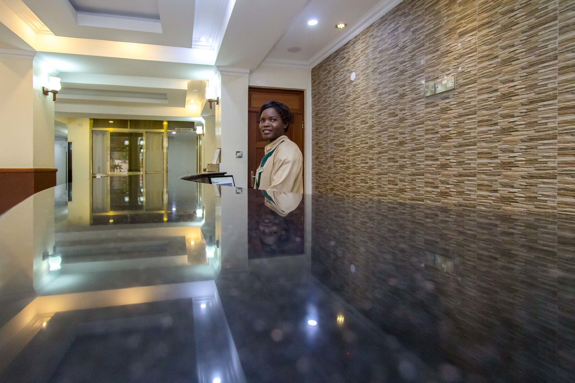 Фото Pinecone Hotel