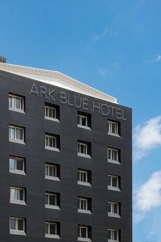 Гостиница Ark Blue Hotel в Пусане