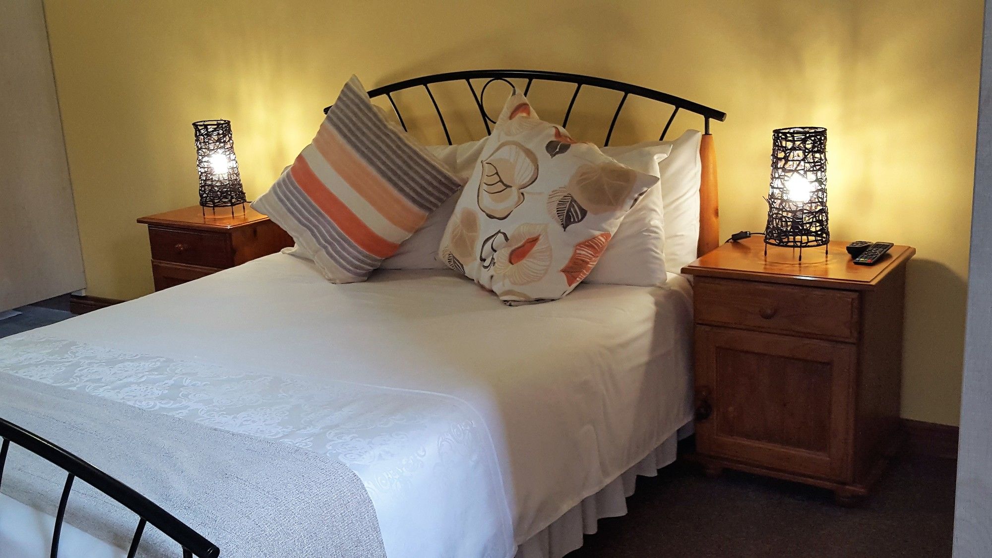 Фото Rest a While Guest House