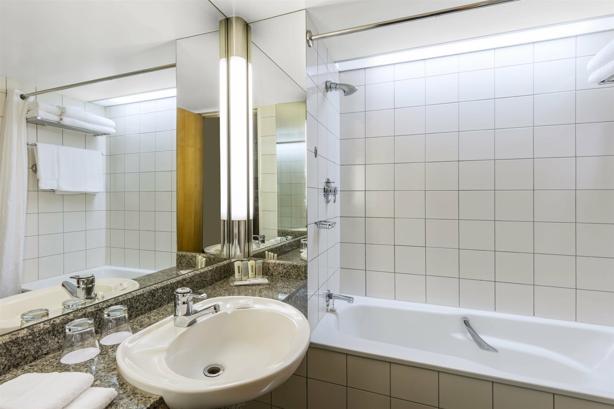 Фото Crowne Plaza Auckland