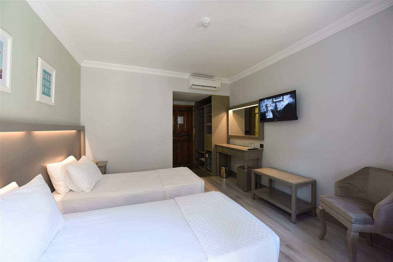 Фото Hotel Pine Valley