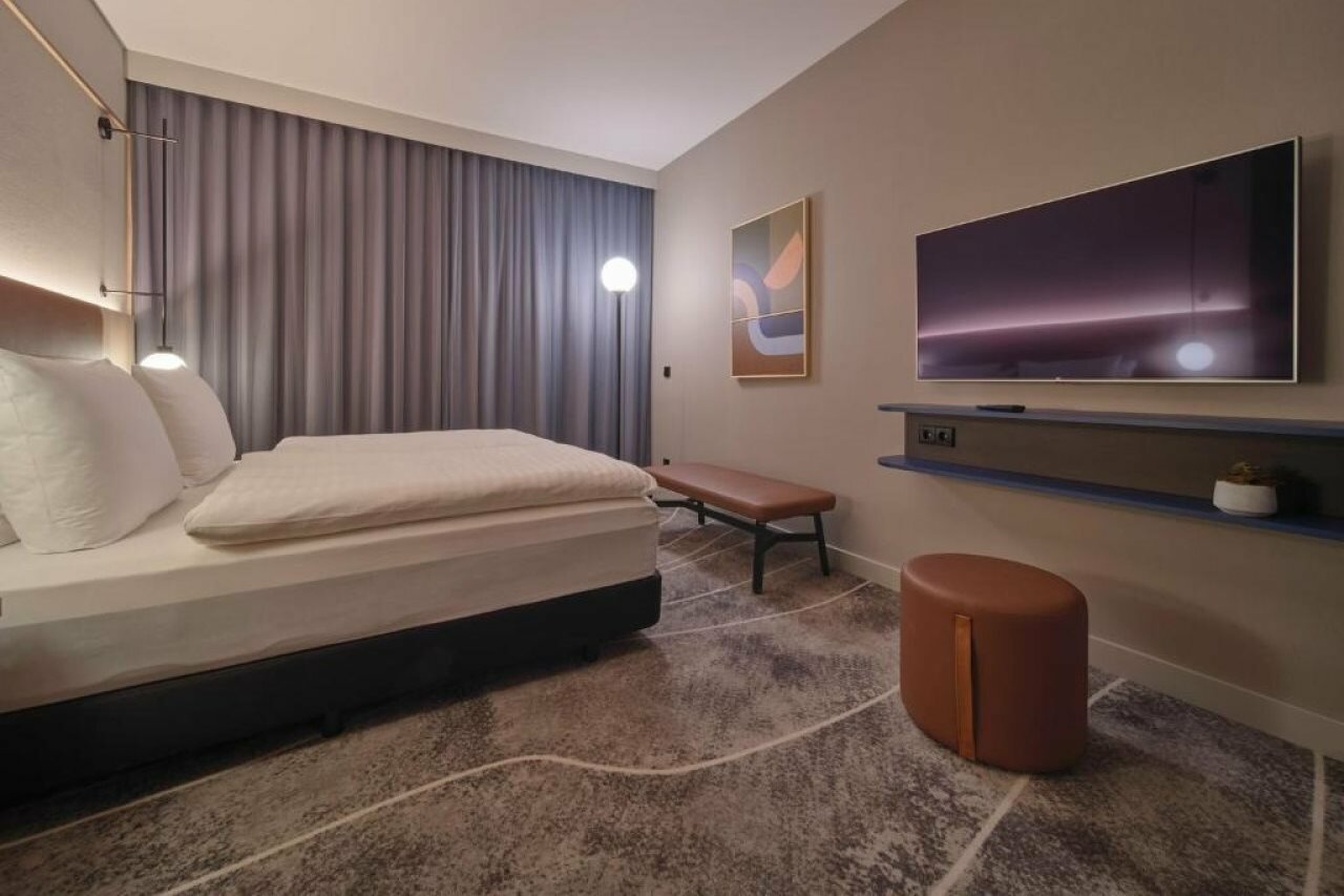 Фото Adina Apartment Hotel Wiesbaden