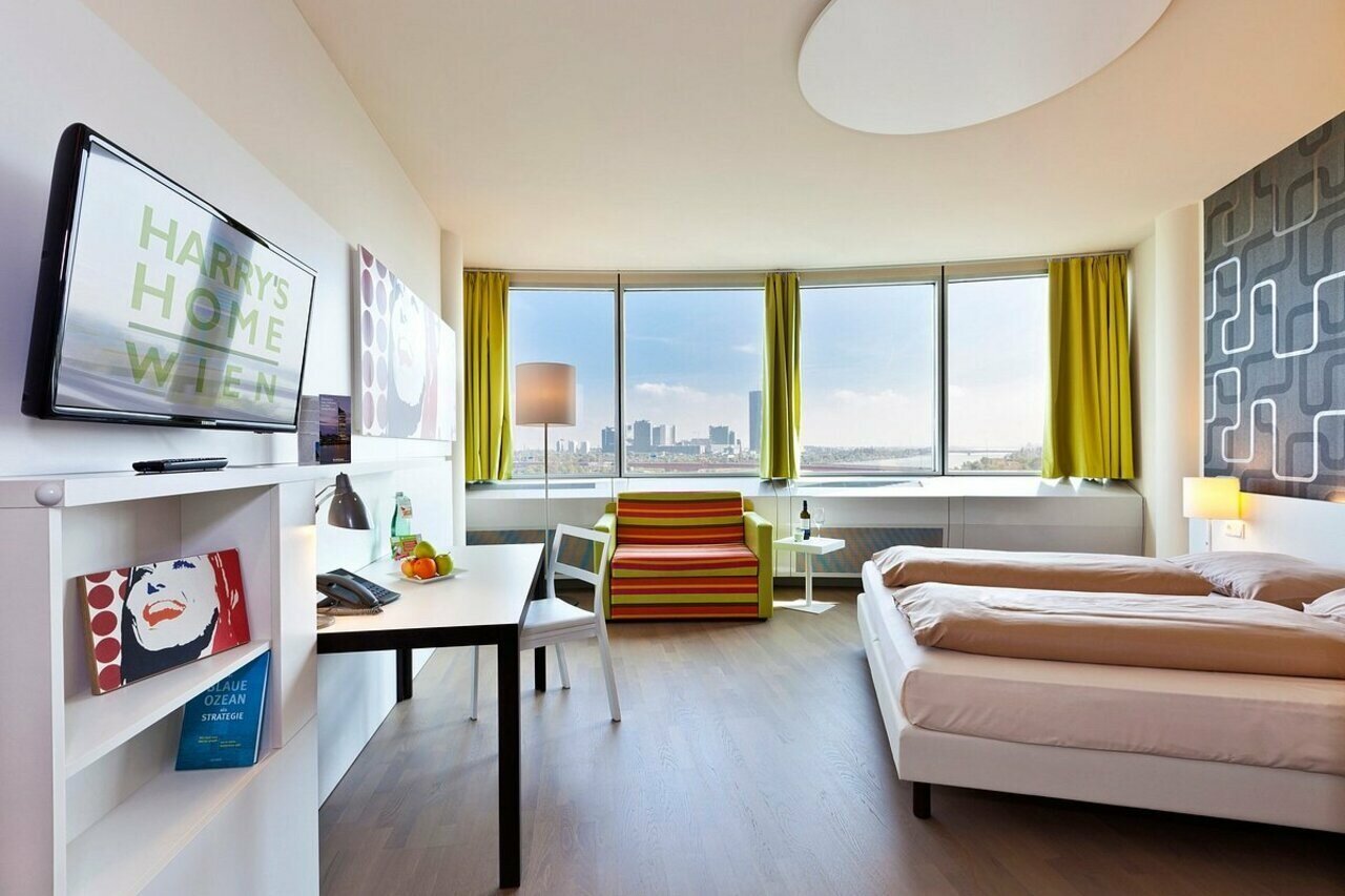 Фото отеля 3