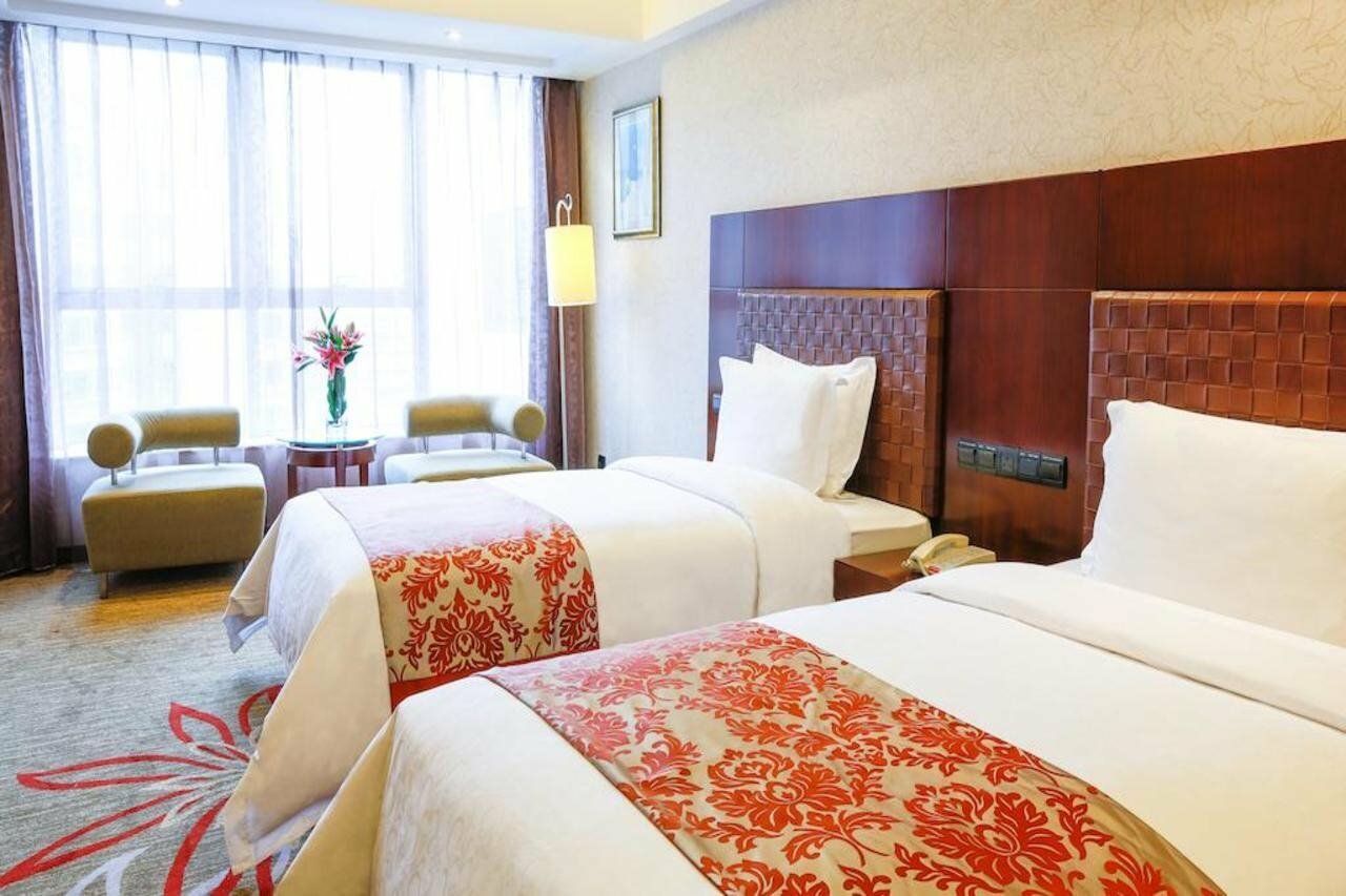 Фото Grand Skylight Garden Hotel Shenzhen