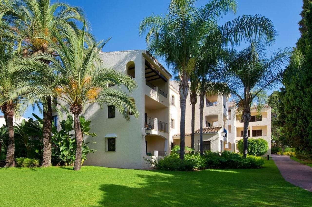 Фото Hotel BlueBay Banús