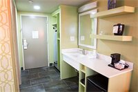 Фото Holiday Inn Express Atlanta Galleria - Ballpark Area, an Ihg Hotel