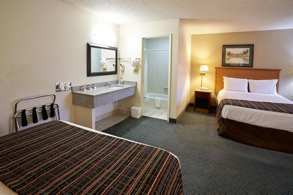 Фото Skyway Inn SeaTac