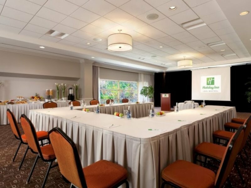 Фото Holiday Inn Laval Montreal