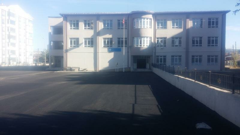 School 60th Year Secondary School, Sivas, photo