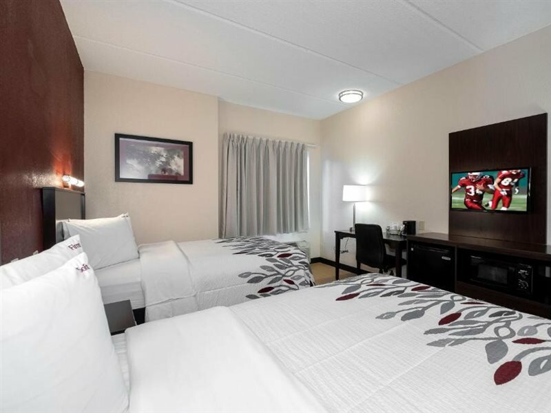 Фото Red Roof Inn Raleigh Southwest - Cary