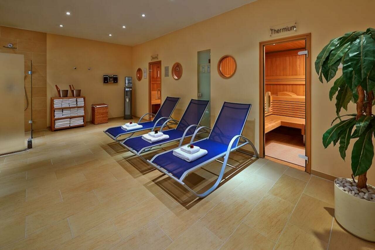 Фото Dorint Hotel Bonn