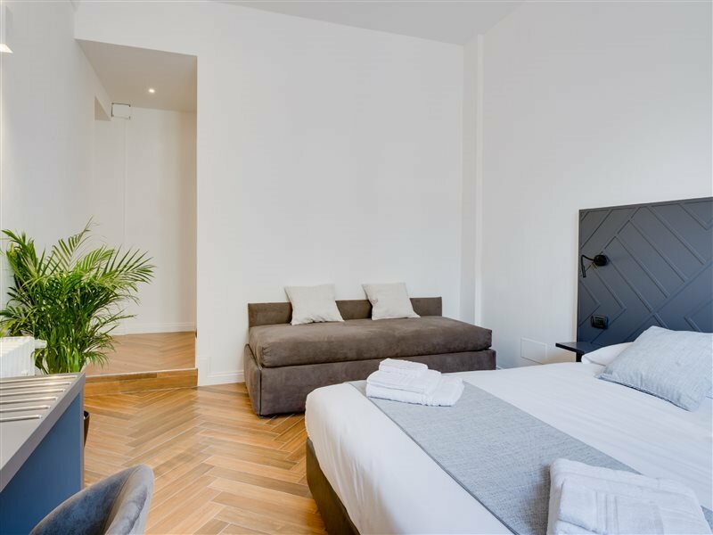 Фото The Right Place