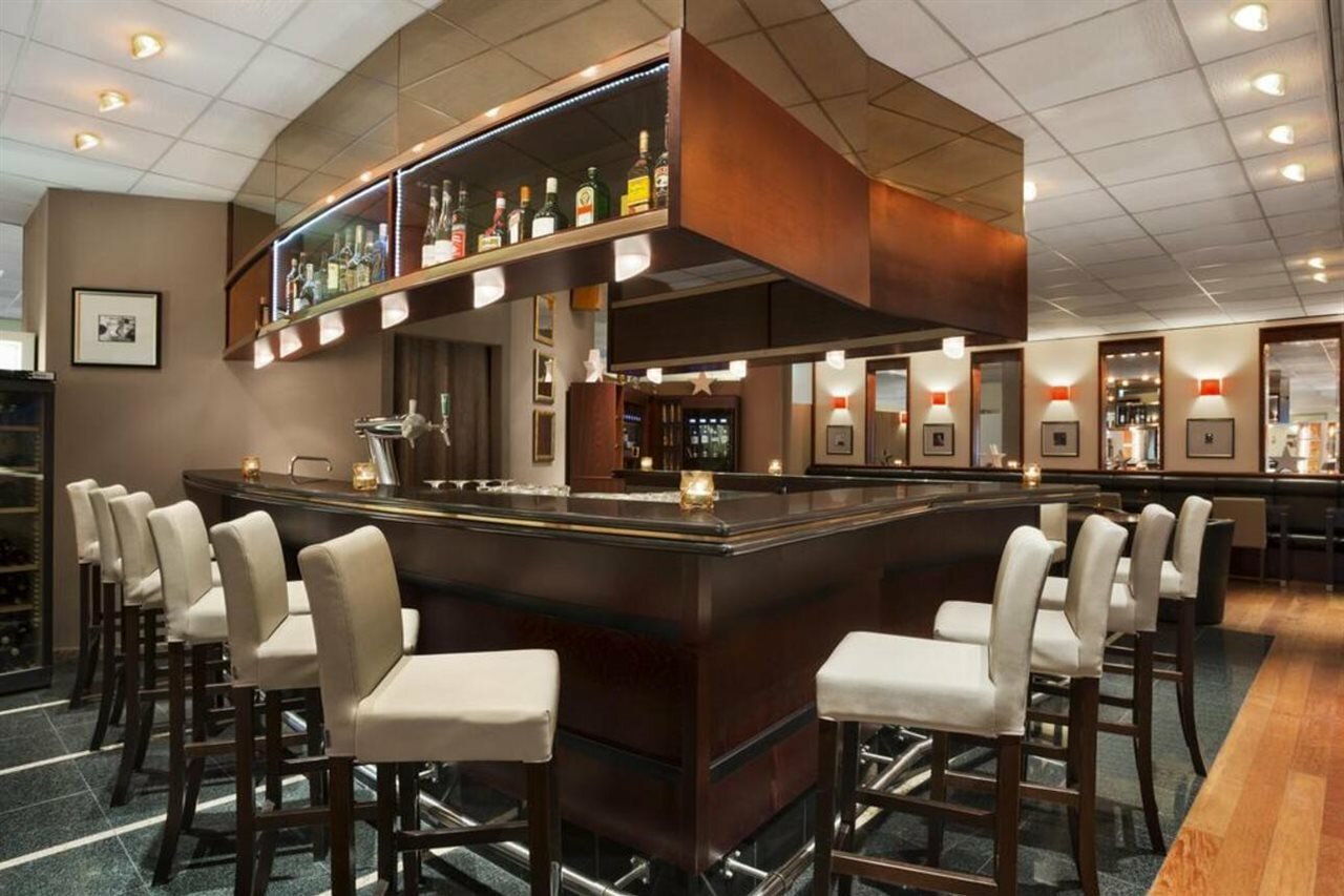 Фото Ramada Encore by Wyndham Geneva