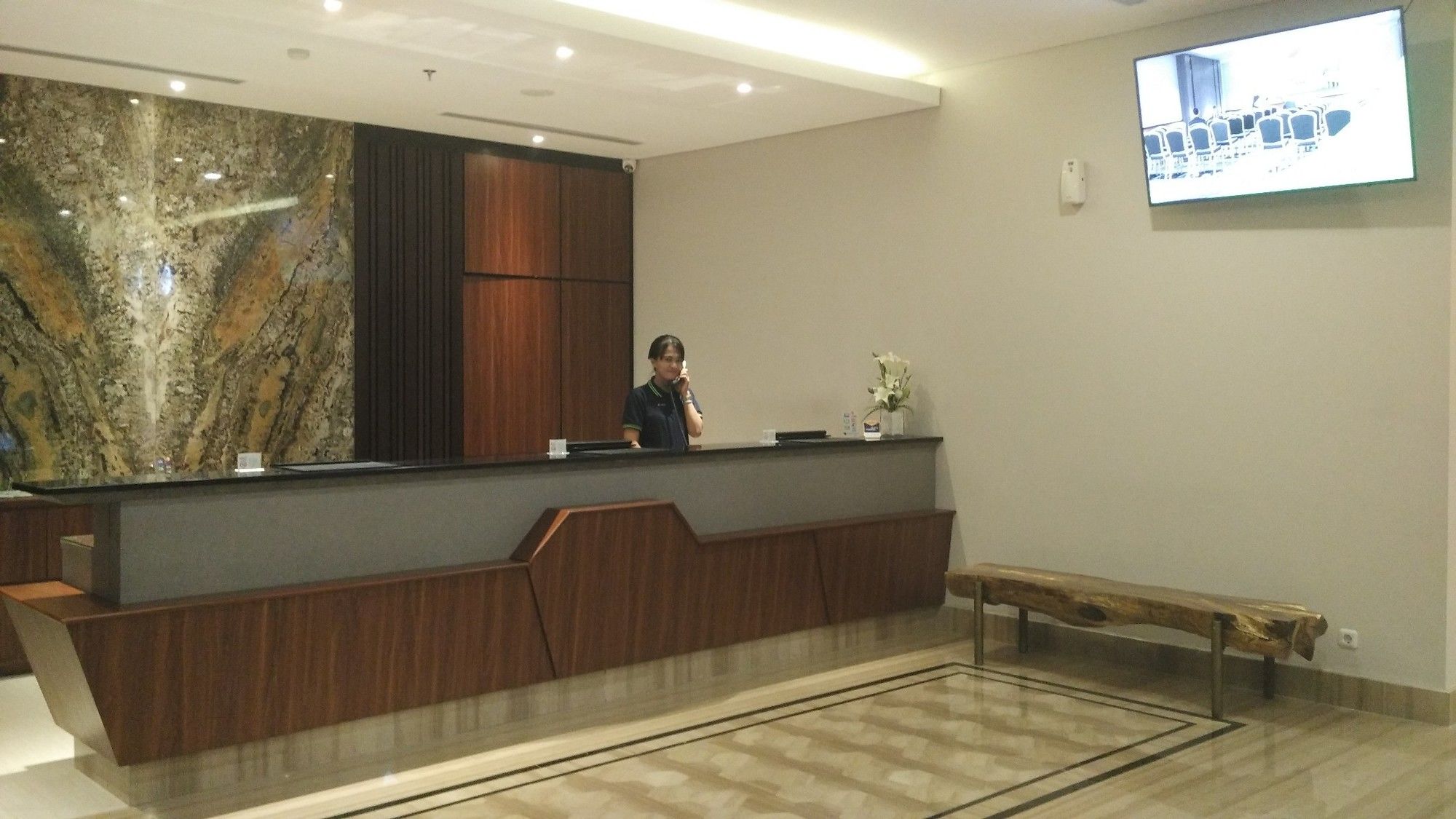 Фото PrimeBiz Hotel Surabaya