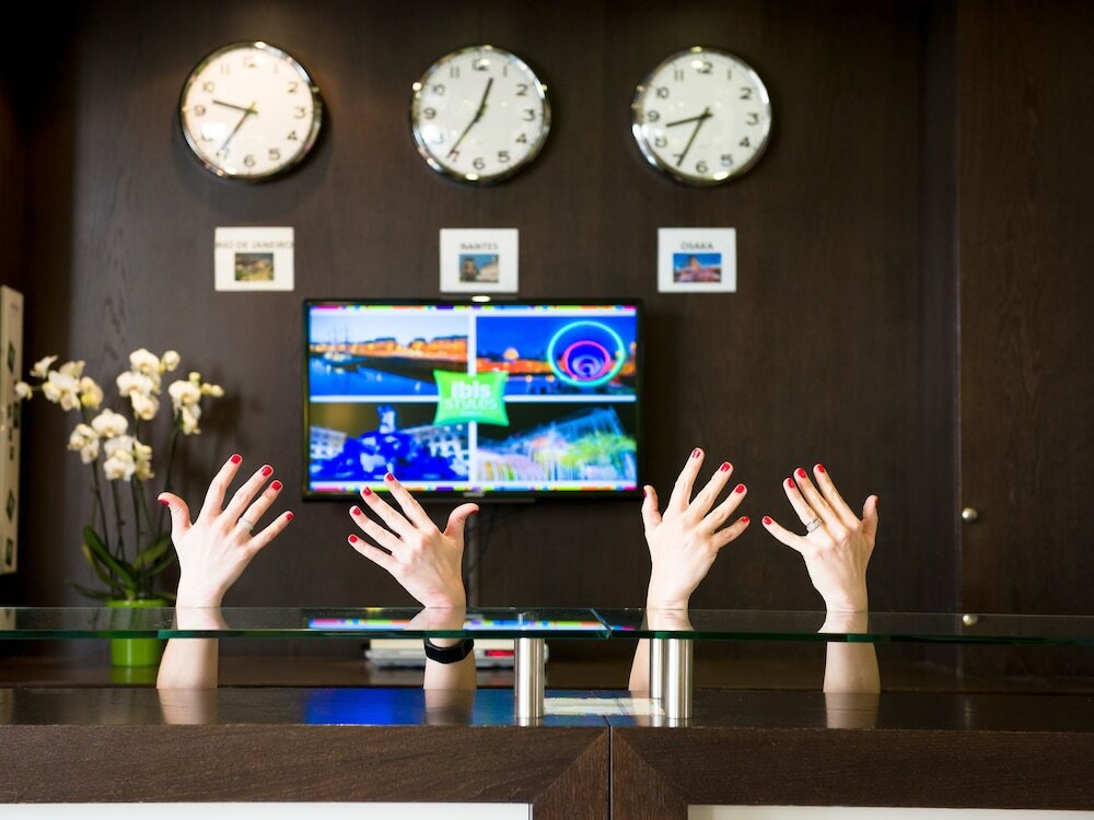 Фото ibis Styles Nantes Centre Place Royale