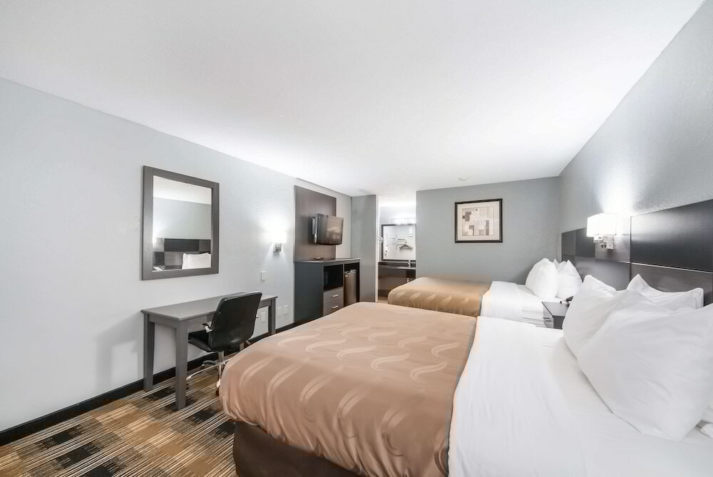 Фото Quality Inn Near Medical Center