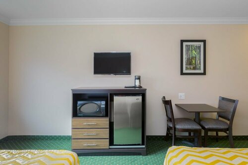 Гостиница Travelodge by Wyndham Eureka в Юрике