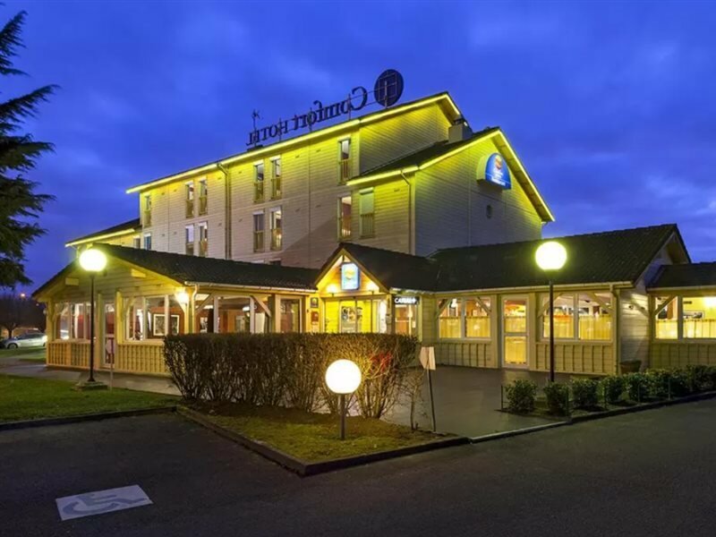 Фото Sky Hotel Goussainville