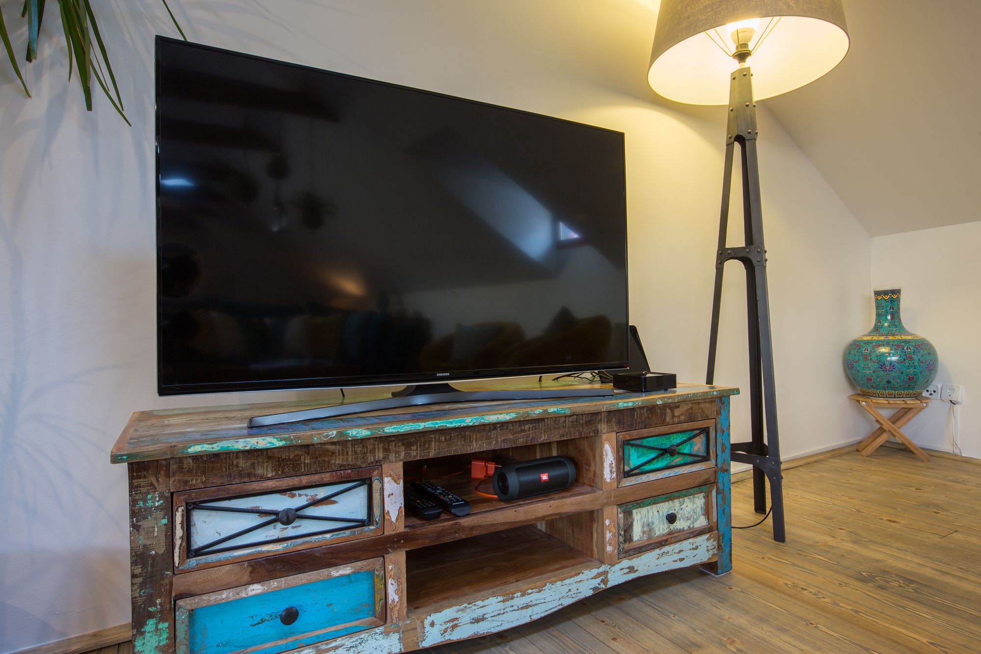 Фото Old Town Boho Chic Attic