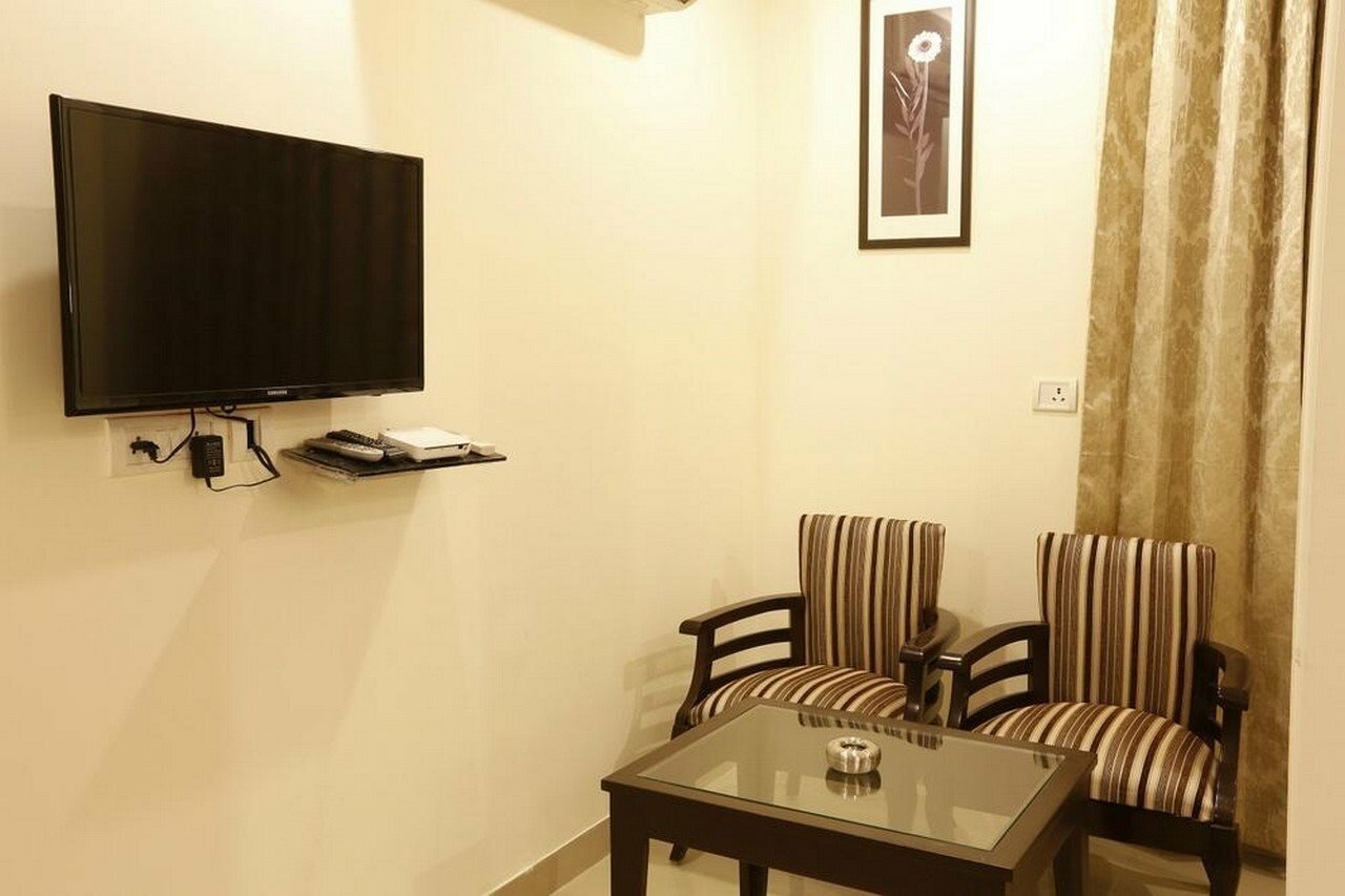 Фото Airport Hotel Chanakya