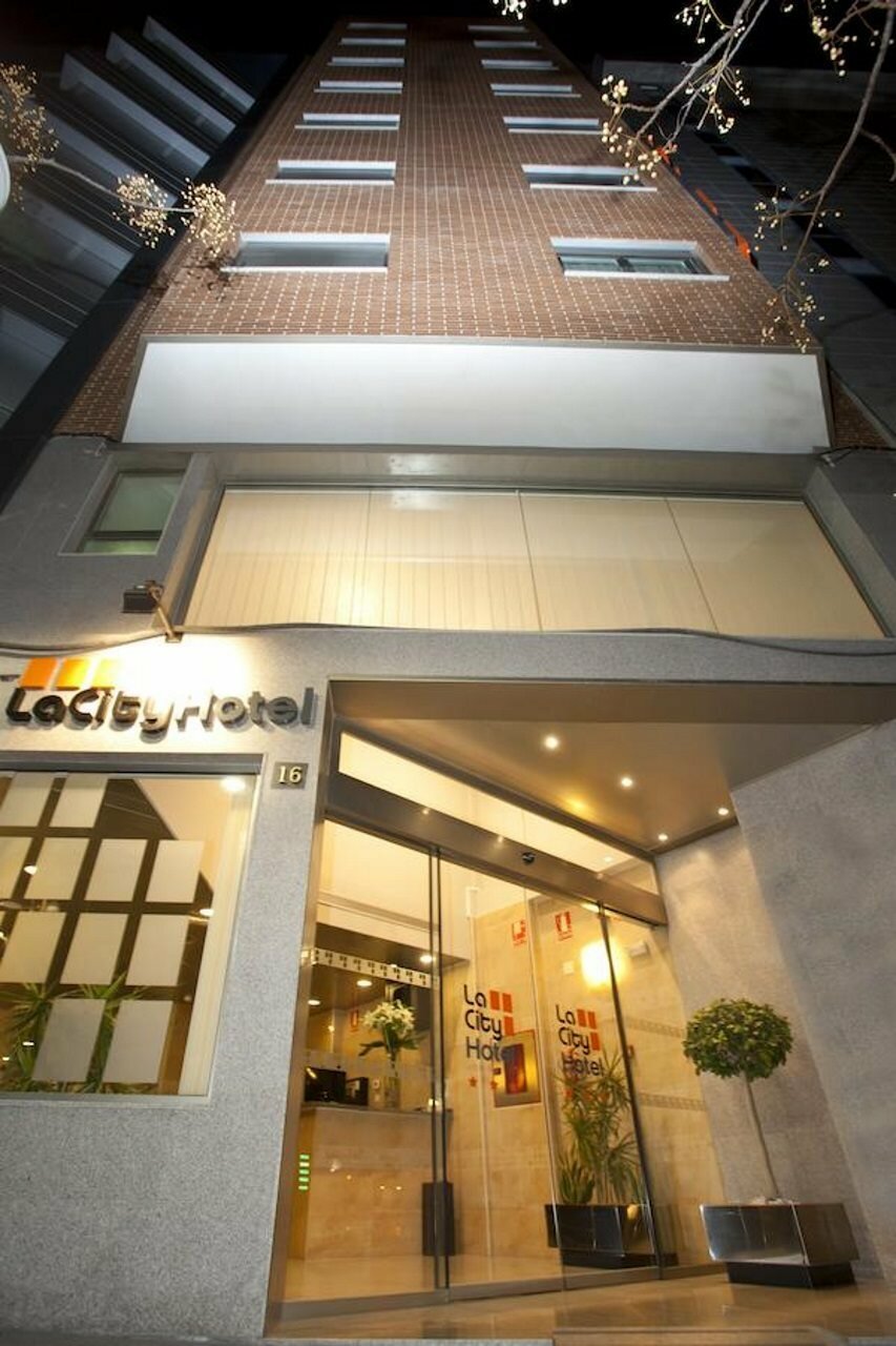 Фото La City Estacion