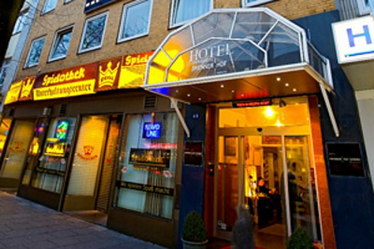 Фото отеля 3