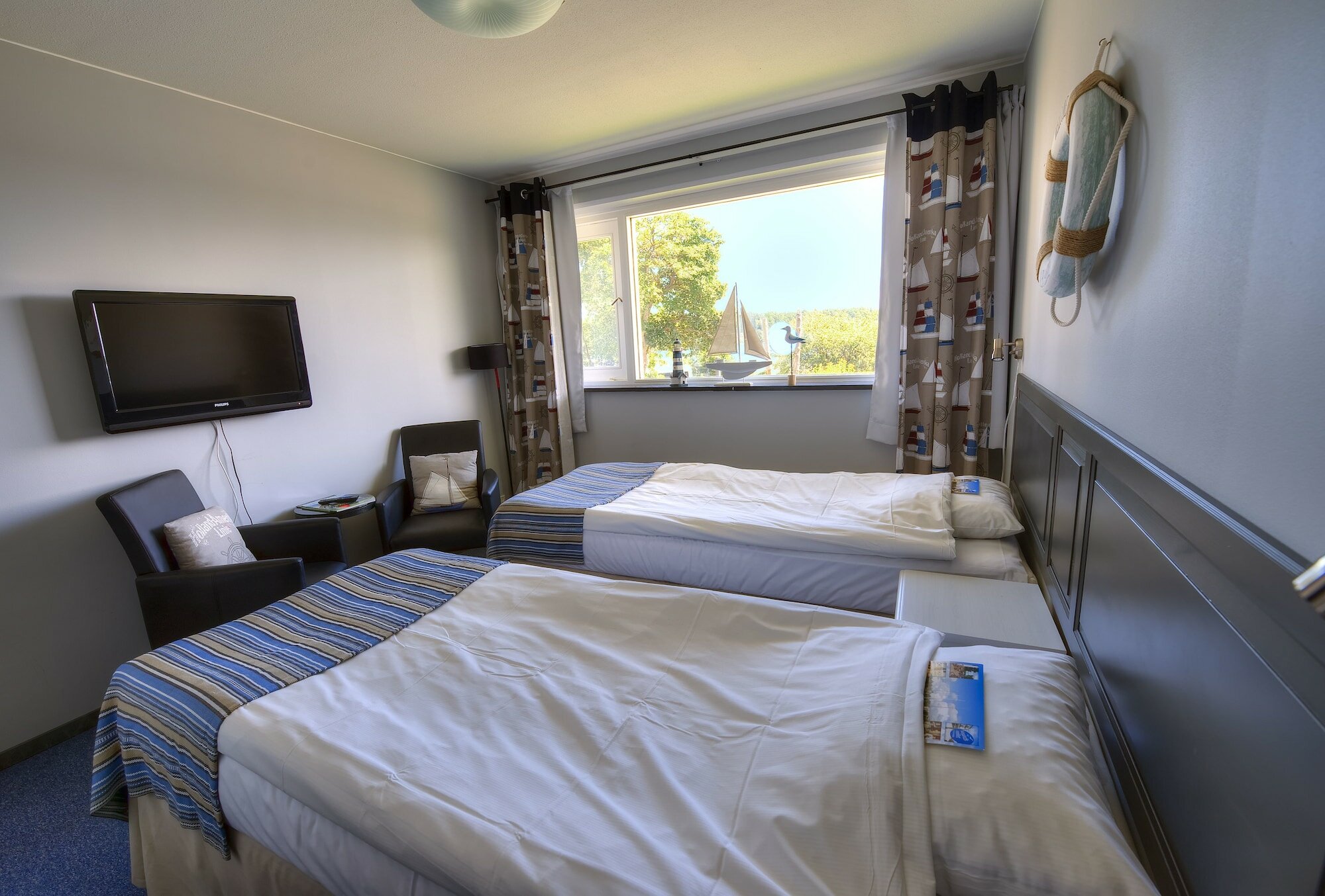 Фото отеля 3