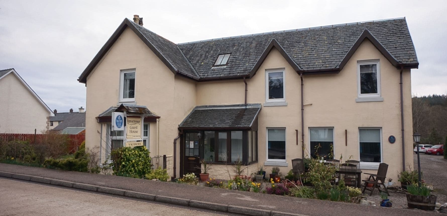 Фото Oyo Inverour Guest House