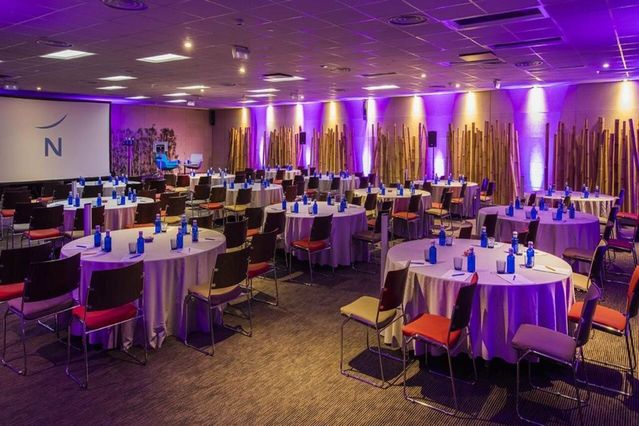 Фото Novotel Barcelona City