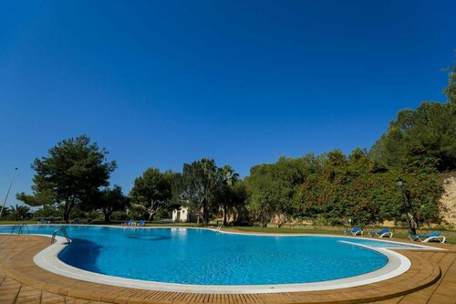 Внешний вид отеля Hotel Campoamor в Овьедо, фото 4