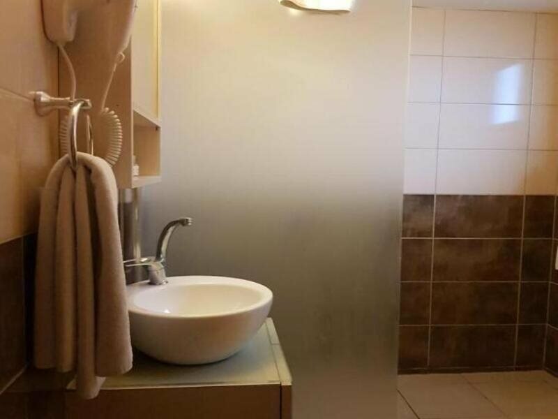 Фото Отель Le Chateau Lambousa