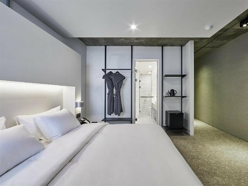 Фото Hotel Intro