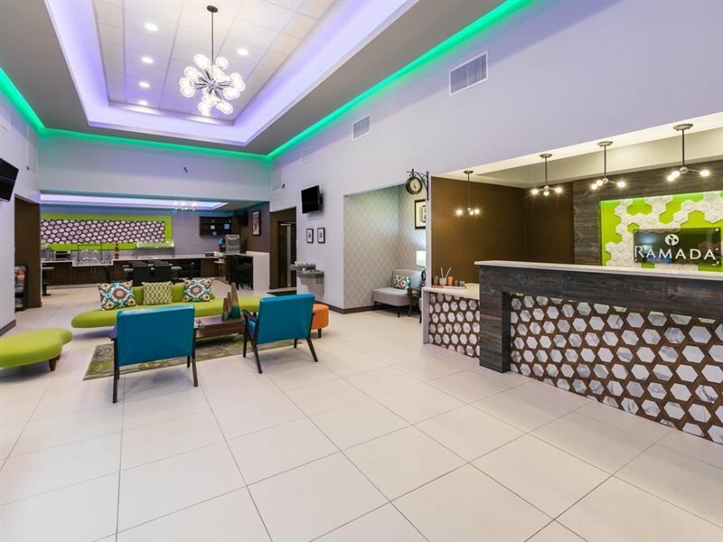 Фото Ramada by Wyndham El Paso