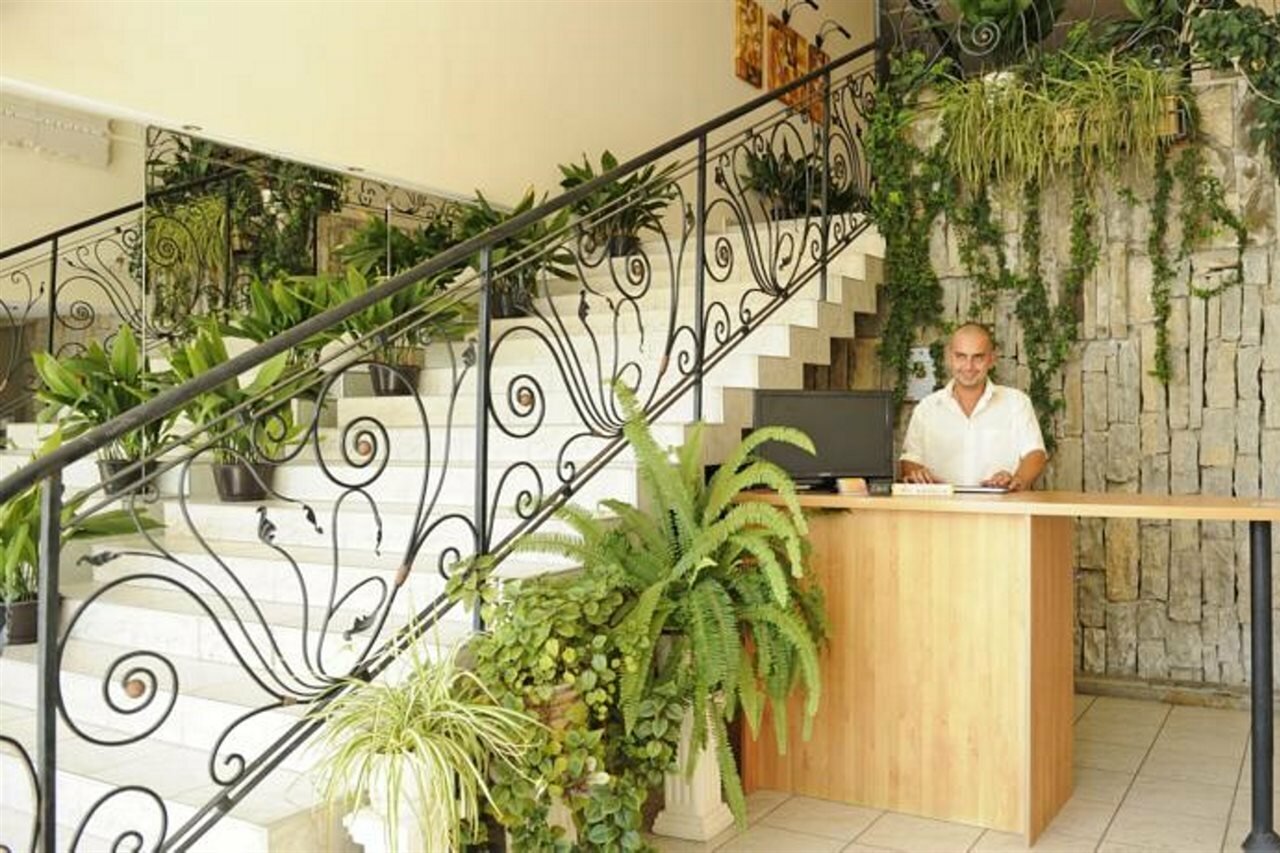 Фото Hotel Lotus