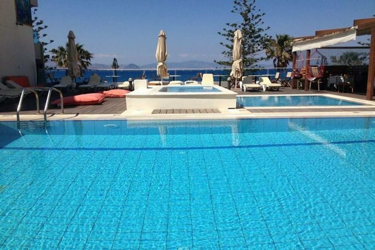 Фото Bristol Sea View Apartments