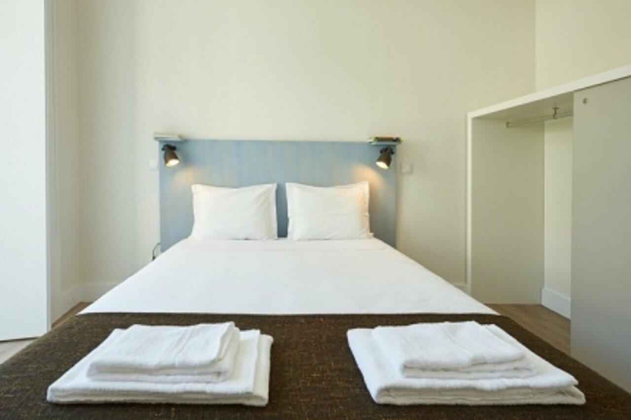 Фото Portugal Ways Santos Design Apartments