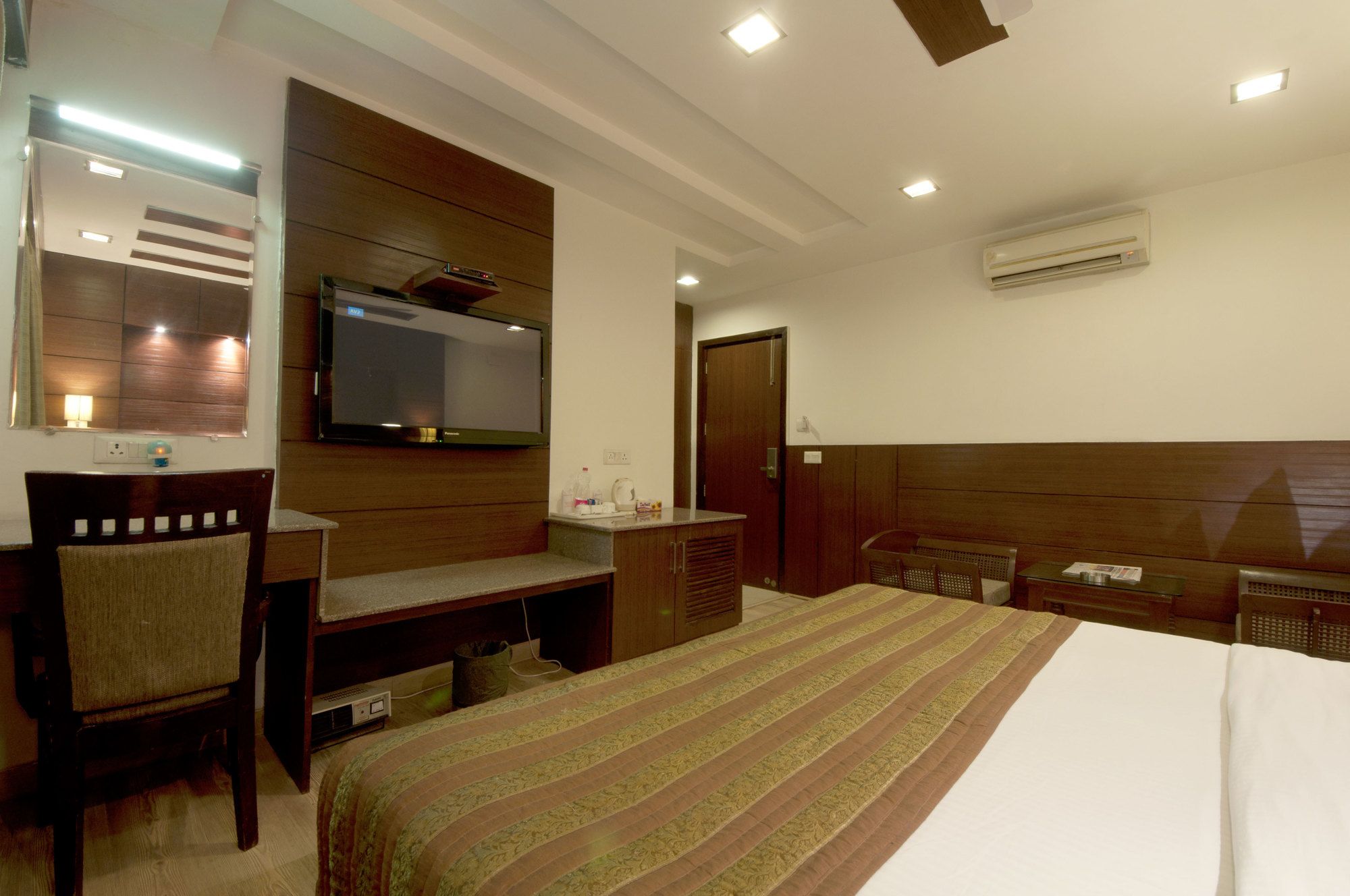Фото Hotel Amaltas International by Orion Hotels