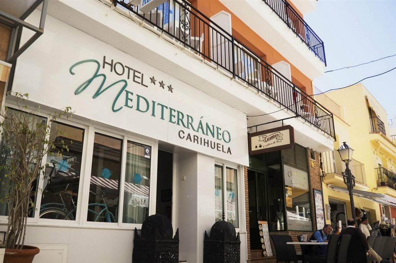 Фото Hotel Mediterráneo Carihuela