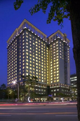 Гостиница Somerset Palace Seoul в Сеуле