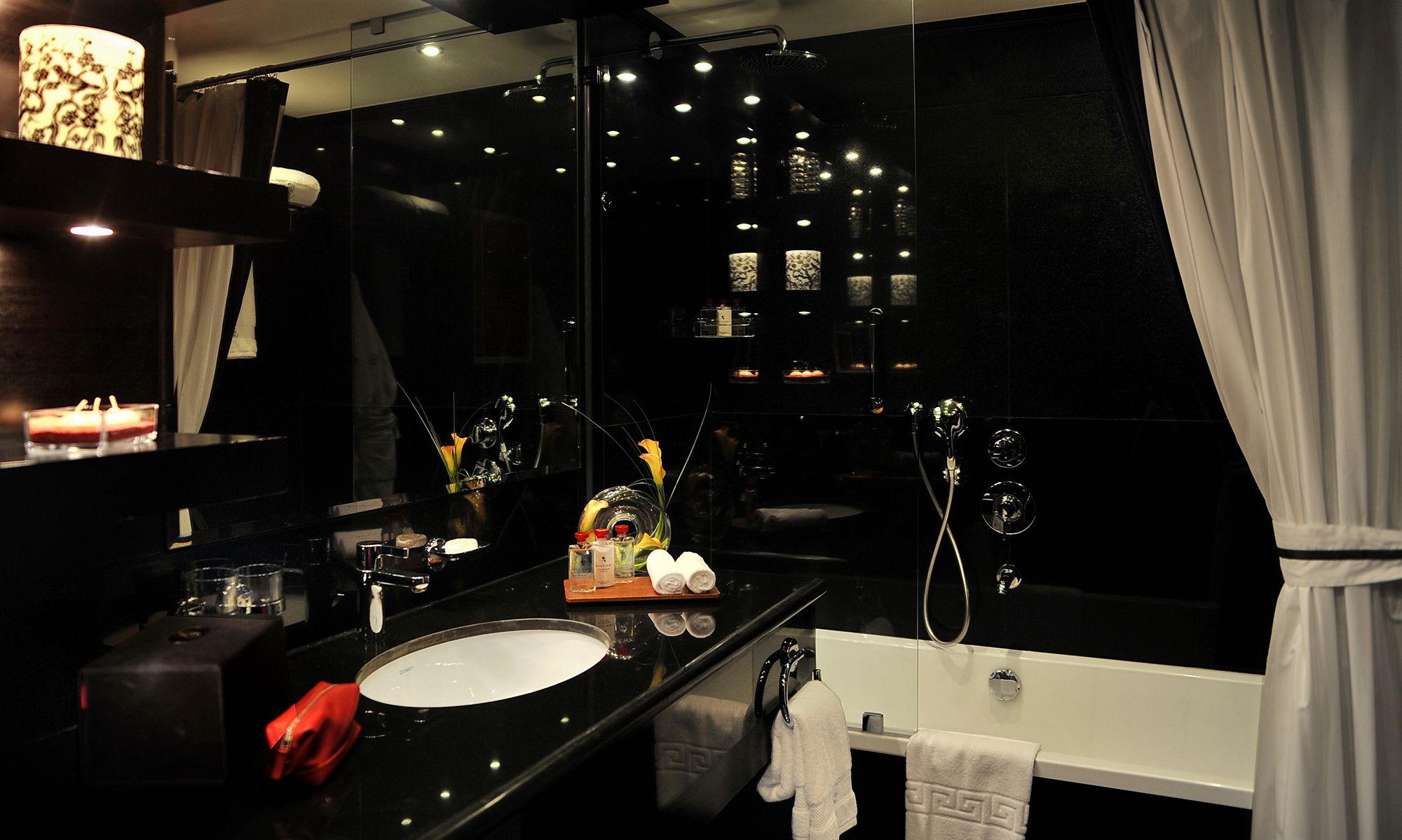 Фото Sun City Hotel - The Gabriel