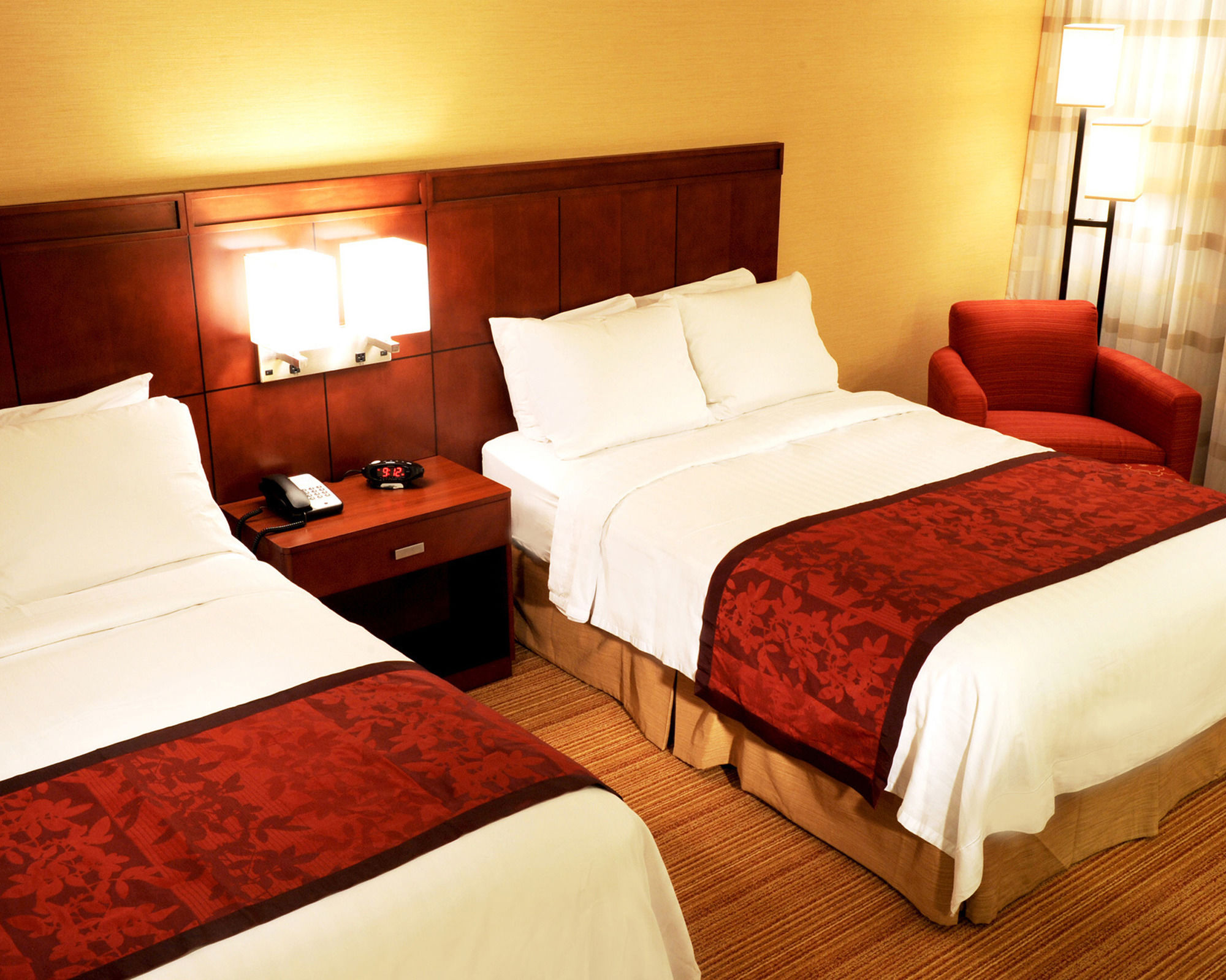 Фото Fairfield Inn & Suites by Marriott Albany Airport