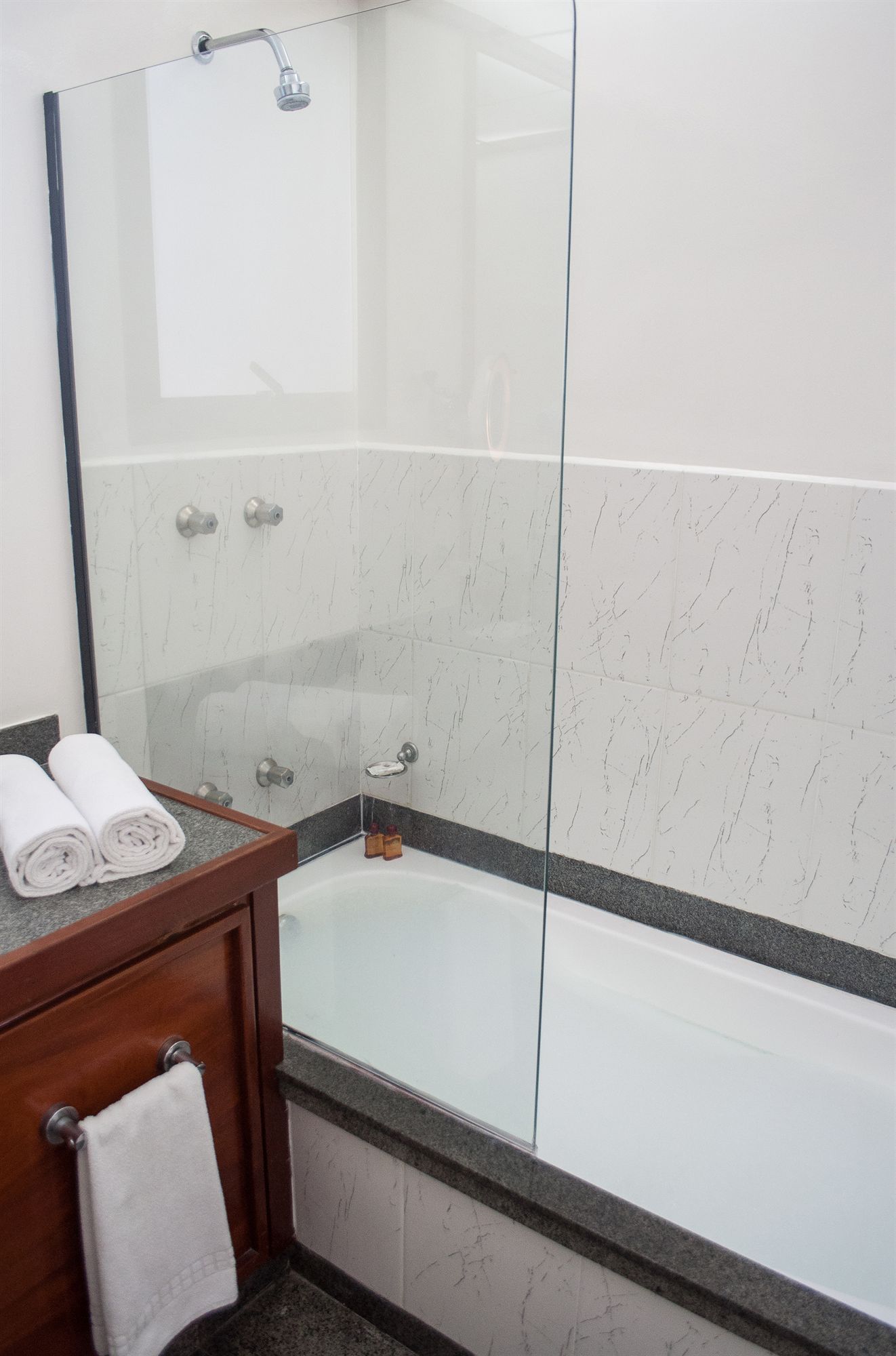 Фото Hotel Massis