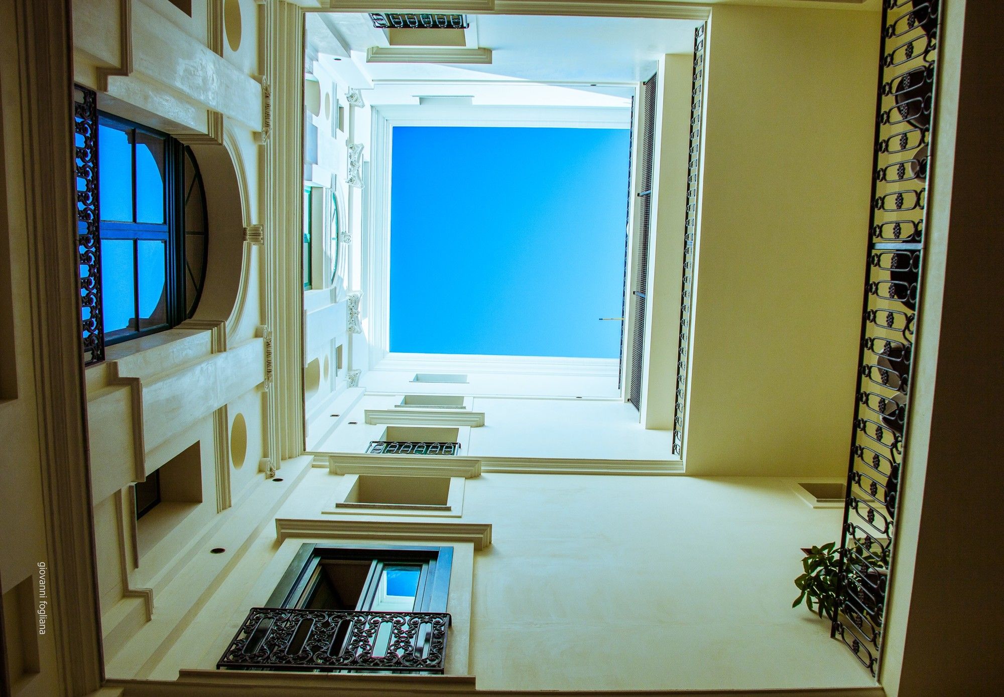 Фото Central Gallery Rooms