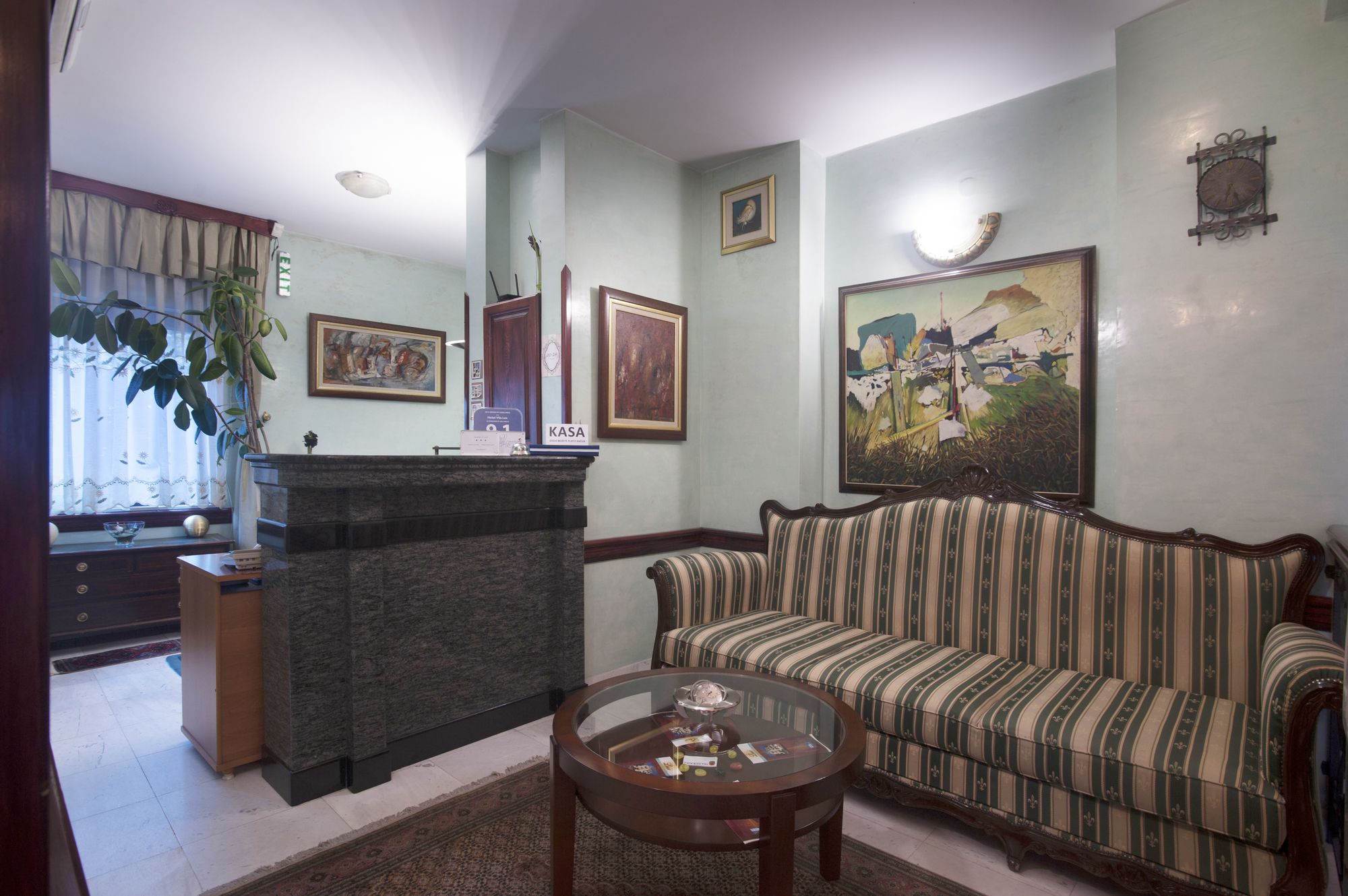 Фото Beatrix Lux Hotel