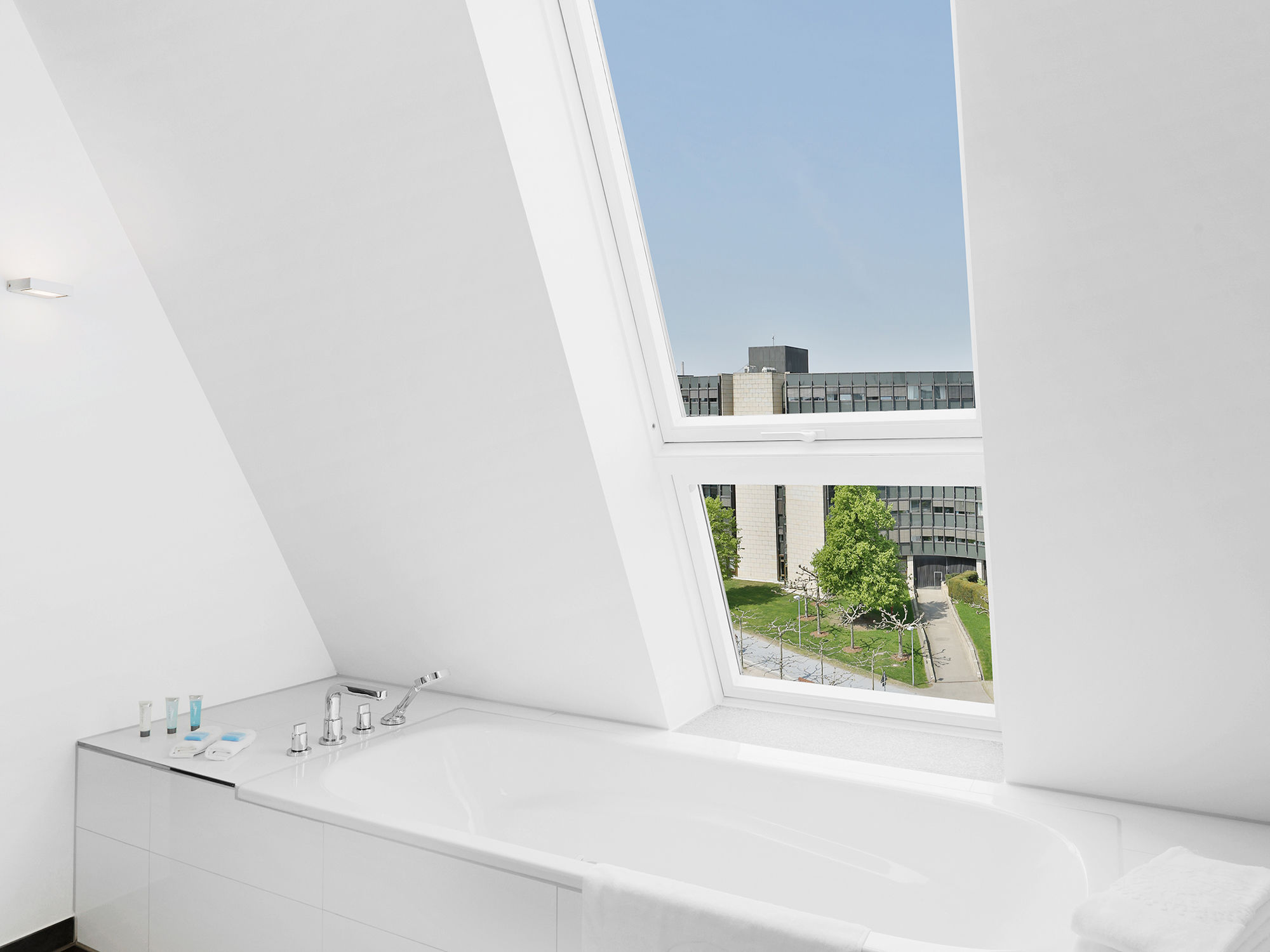 Фото The Red Apartments