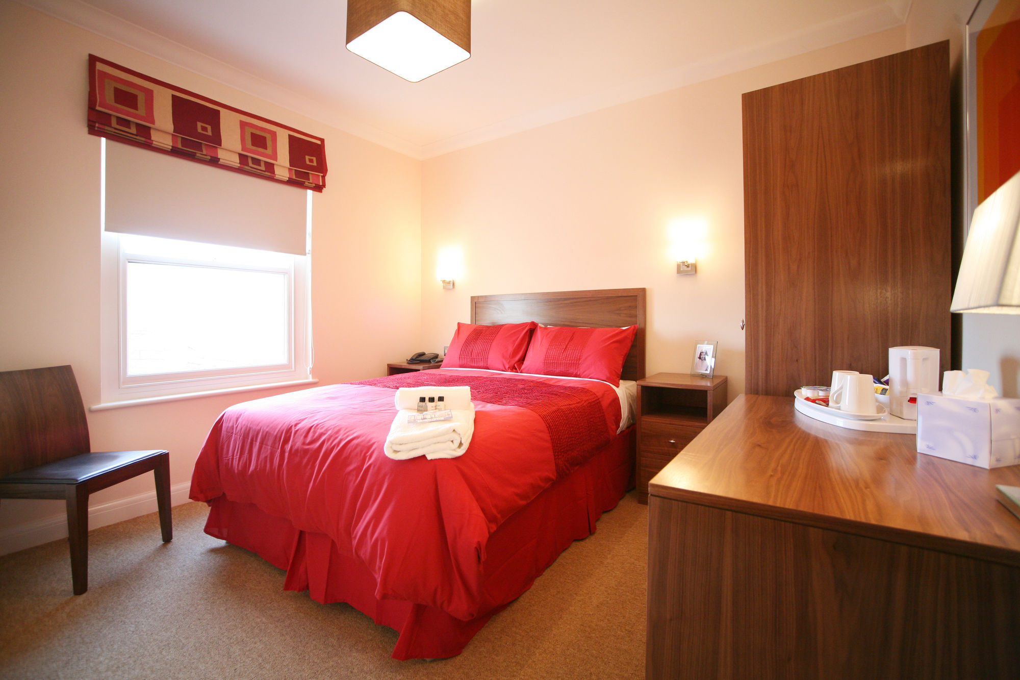 Фото Legends Hotel Brighton