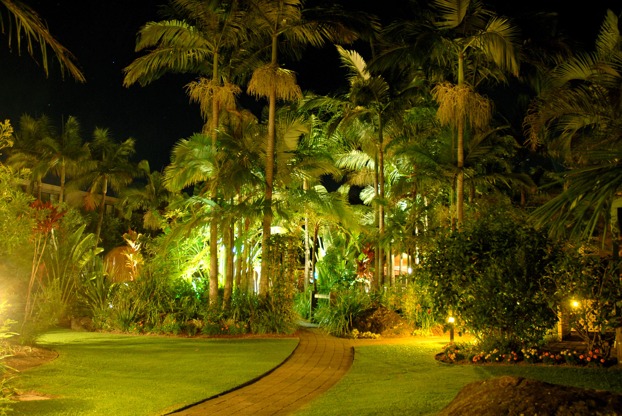 Фото Noosa Village River Resort