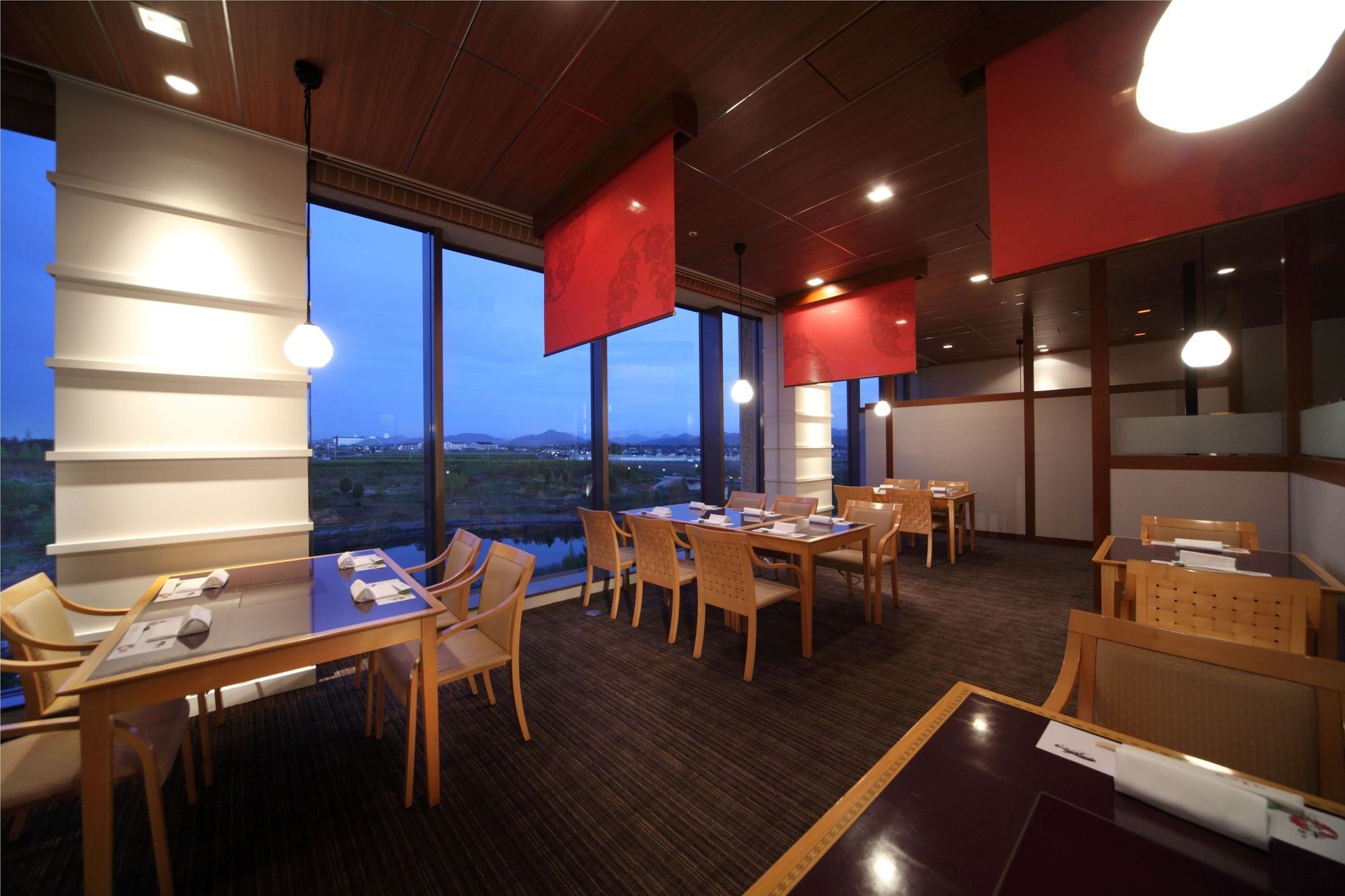 Фото The Celecton Premier Kobe Sanda Hotel